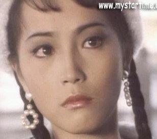 苑琼丹年轻照片